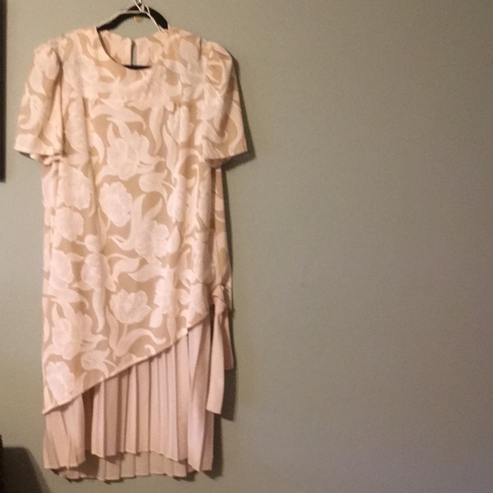 Retro Formal Dress. Size 16.